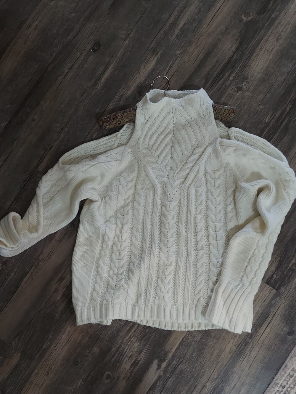 VENUS Ivory Cable Knit Turtleneck And Cold Shoulder Sweater
